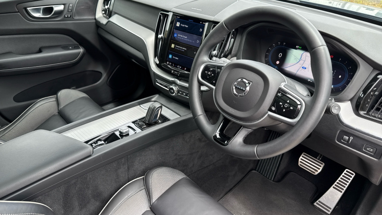 Volvo Xc60 2.0 B5P R DESIGN 5dr AWD Geartronic Petrol Estate